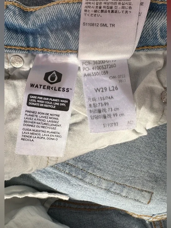 Levi’s 501 Original Jeans Light Wash Straight Leg High Rise - size W29 L26 - Picture 4 of 7